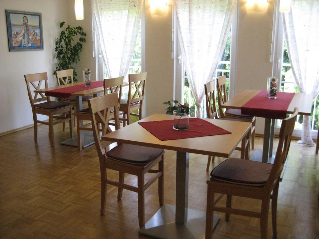 Gastehaus Zieserl Deutsch Kaltenbrunn Екстериор снимка
